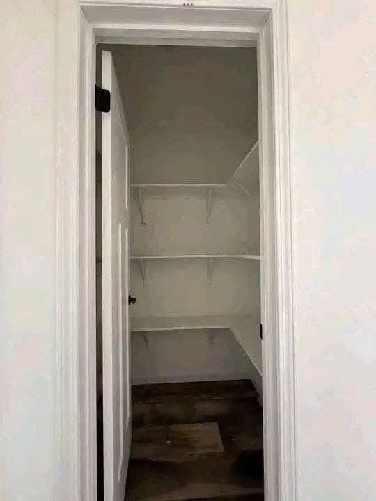 2024 Used Model - Image 12